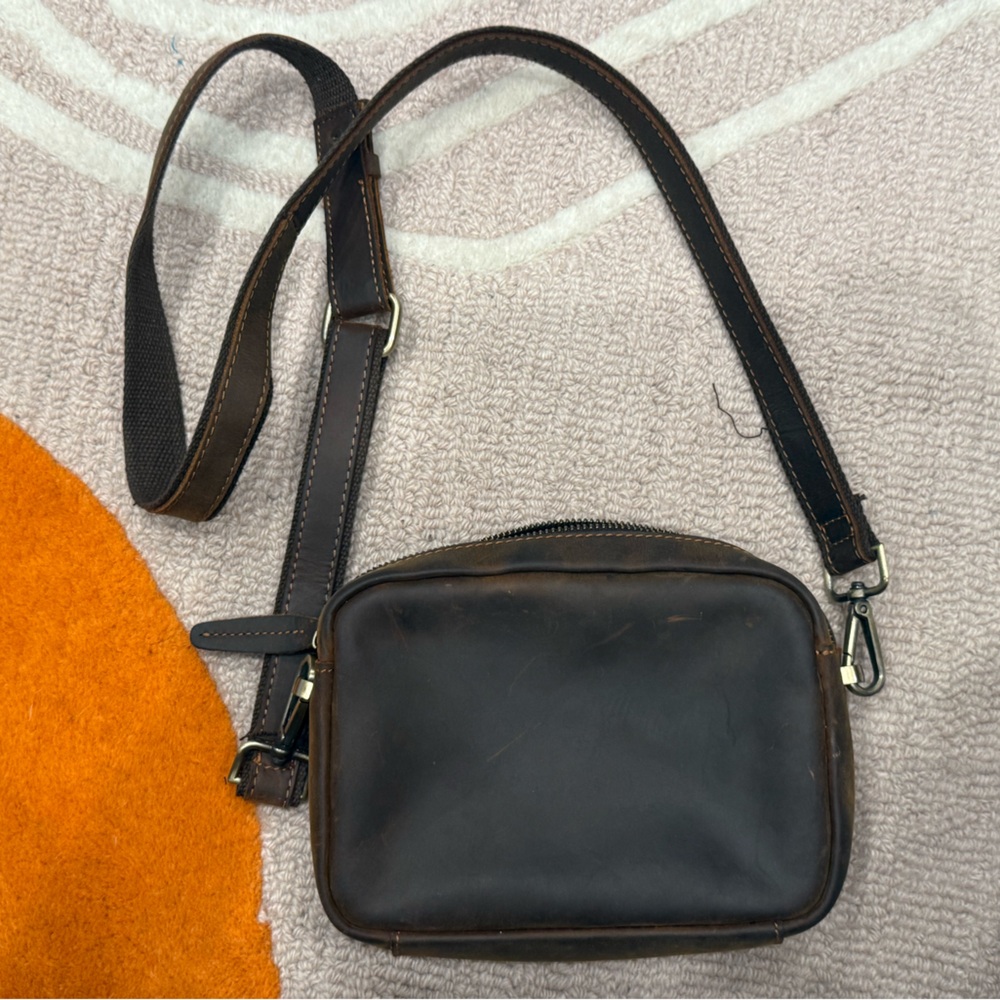 Men's Brown Leather Crossbody Bag